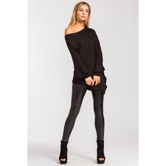 RESTOCK! Boat Neck Tunic Top! - Picture 2 of 9